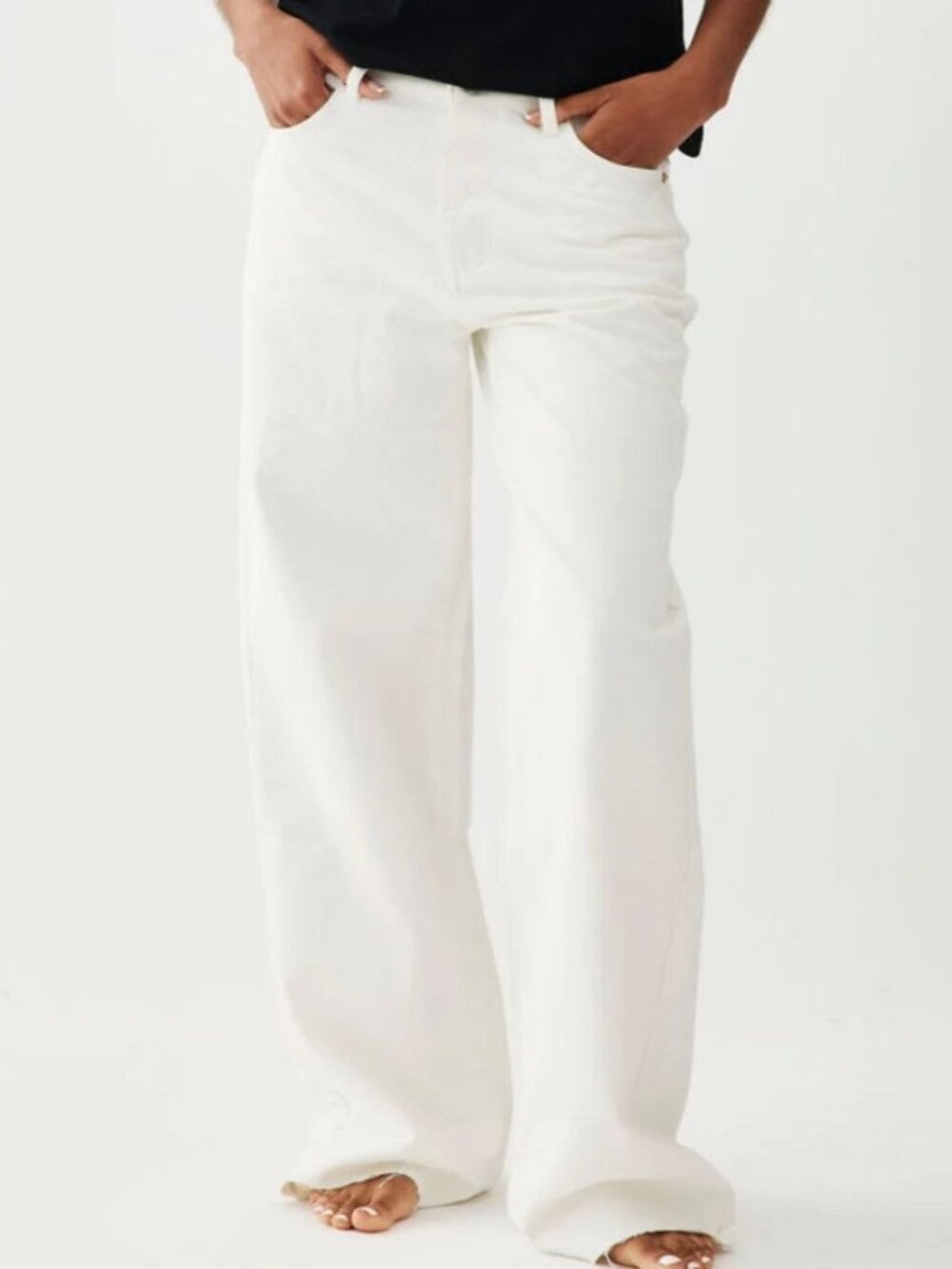 Parke Low Rise Baggy Jeans - Size 26 (fits like a 27)